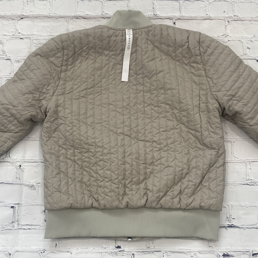 Lululemon Non-Stop Bomber Jacket - Picture 6 of 16